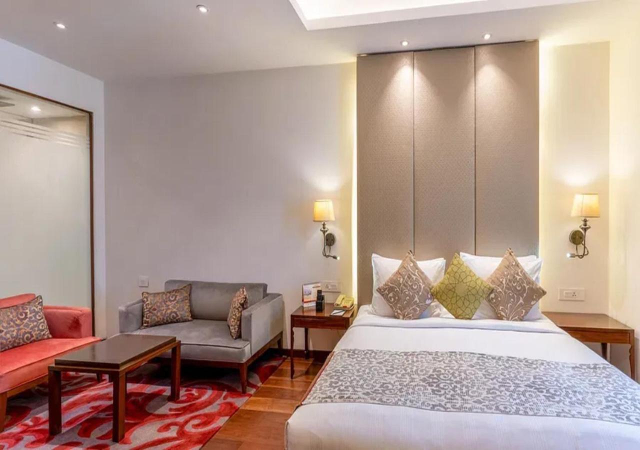 Hotel O Cean Suites Near Igi Airport New Delhi Ngoại thất bức ảnh